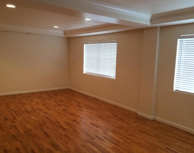 2157 Trapani Circle - Photo Thumbnail 7