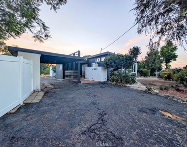 31390 Mesa - Photo Thumbnail 1