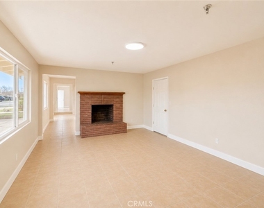 16020 Juniper - Photo Thumbnail 23