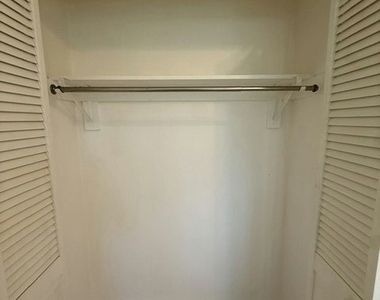 1347 N Citrus - Photo Thumbnail 17