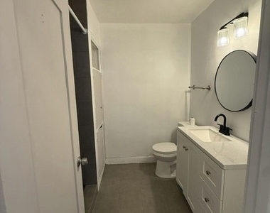 1347 N Citrus - Photo Thumbnail 9