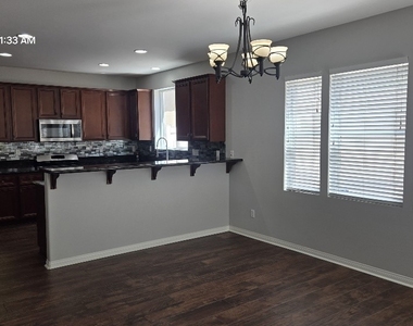 14587 Baylor - Photo Thumbnail 4
