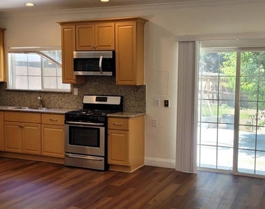 1181 Danville - Photo Thumbnail 6