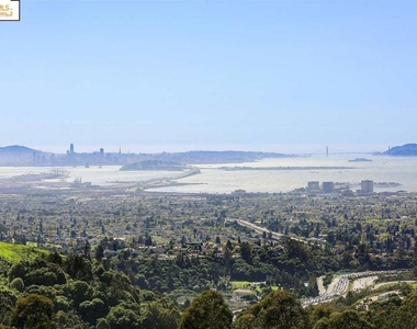 6100 Skyline Blvd - Photo Thumbnail 1