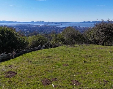 6100 Skyline Blvd - Photo Thumbnail 35
