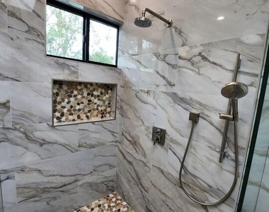16641 Mccormick Street - Photo Thumbnail 7