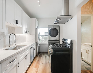 151 N Swall Drive - Photo Thumbnail 3