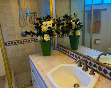 5552 Bill Cody Road - Photo Thumbnail 14