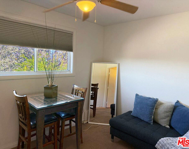 5552 Bill Cody Road - Photo Thumbnail 4