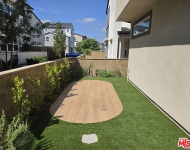 426 Lobata - Photo Thumbnail 19