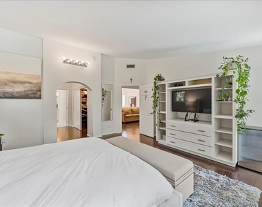 12834 Landale Street - Photo Thumbnail 29