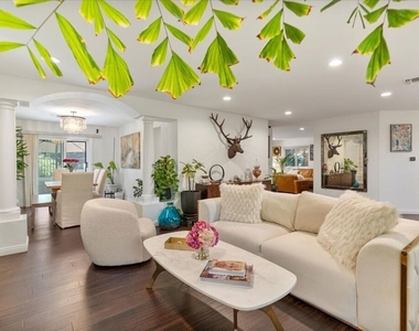 12834 Landale Street - Photo Thumbnail 6