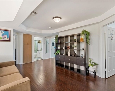 12834 Landale Street - Photo Thumbnail 19