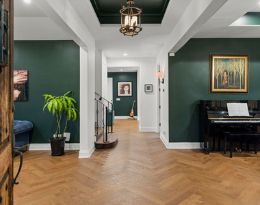 725 Oxford Avenue - Photo Thumbnail 5