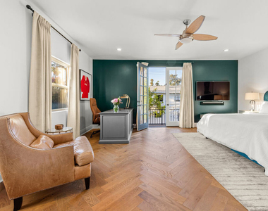 725 Oxford Avenue - Photo Thumbnail 35