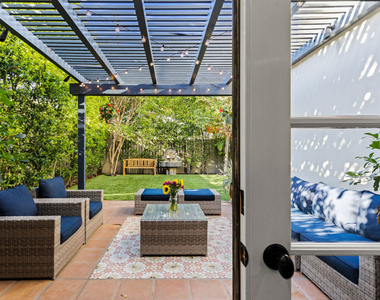725 Oxford Avenue - Photo Thumbnail 25
