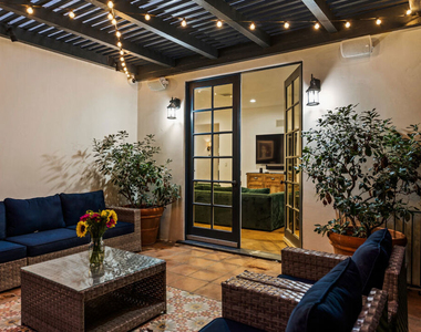 725 Oxford Avenue - Photo Thumbnail 54