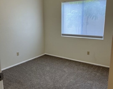 1114 W 155th Street - Photo Thumbnail 3