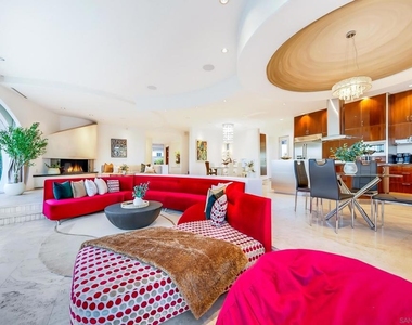 1676 Plum - Photo Thumbnail 11