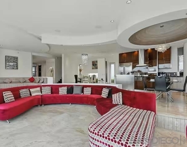 1676 Plum - Photo Thumbnail 11