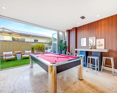 1676 Plum - Photo Thumbnail 29
