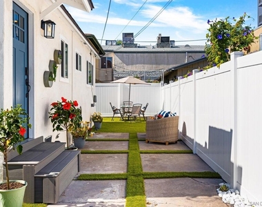 3060 Polk Ave - Photo Thumbnail 12