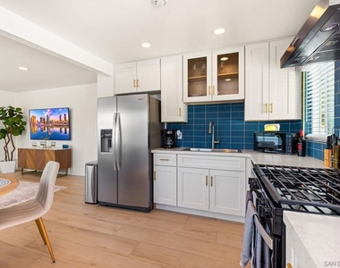 3060 Polk Ave - Photo Thumbnail 21