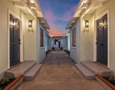 319 Nautilus Street - Photo Thumbnail 11