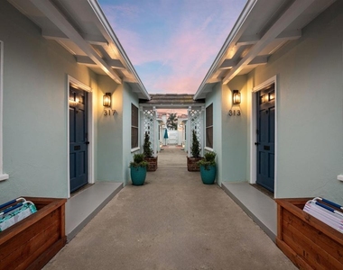 319 Nautilus Street - Photo Thumbnail 10