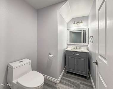 391 Westlake Vista Lane - Photo Thumbnail 18