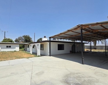 62101 Tyler Street - Photo Thumbnail 13