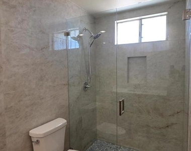 62101 Tyler Street - Photo Thumbnail 8