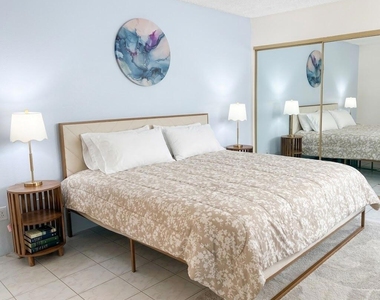 140 La Cerra Drive - Photo Thumbnail 11