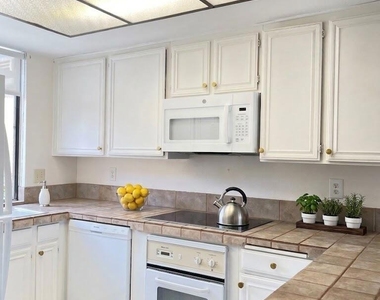 140 La Cerra Drive - Photo Thumbnail 8