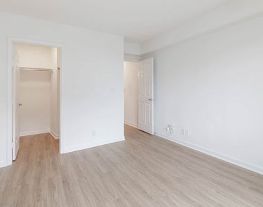 1501 Crystal Dr. - Photo Thumbnail 42