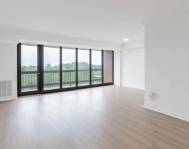 1501 Crystal Dr. - Photo Thumbnail 47