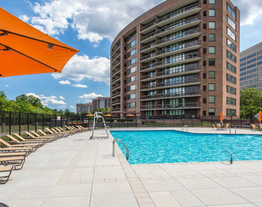 1501 Crystal Dr. - Photo Thumbnail 30