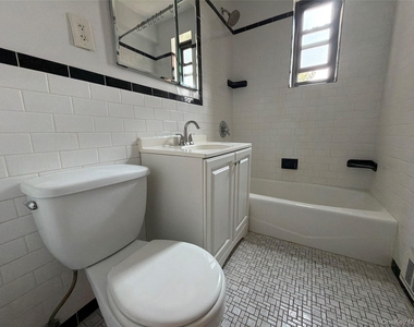15 Clent Road - Photo Thumbnail 9