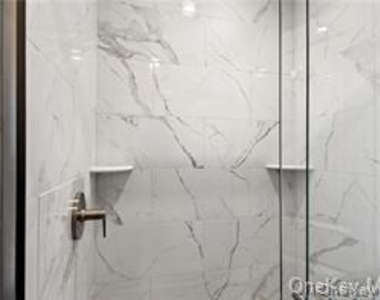 122 Commerce Street - Photo Thumbnail 3
