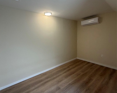 14-20 114th Street - Photo Thumbnail 8
