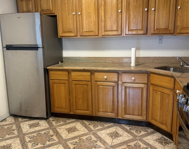 144-87 176th Street - Photo Thumbnail 4