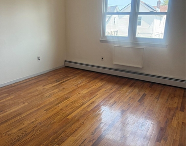 144-87 176th Street - Photo Thumbnail 14