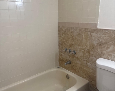 144-87 176th Street - Photo Thumbnail 7