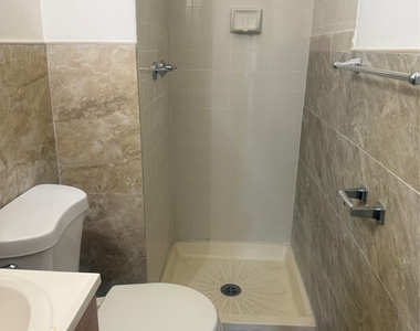 144-87 176th Street - Photo Thumbnail 15