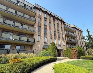 175 Maple Avenue - Photo Thumbnail 1