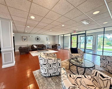 175 Maple Avenue - Photo Thumbnail 4
