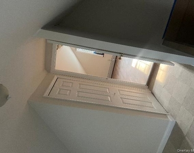 5166 Codwise Place - Photo Thumbnail 4