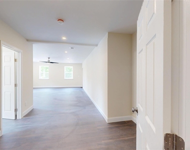 620 Homestead Avenue - Photo Thumbnail 35