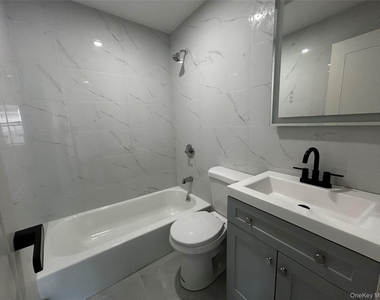 6446 217th Street - Photo Thumbnail 8