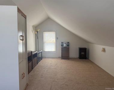 74 Lexington Avenue - Photo Thumbnail 4